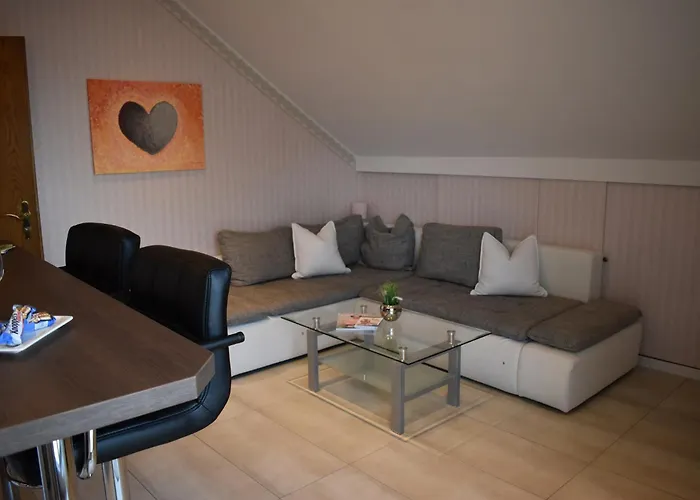 Ferienwohnung Апартаменты *